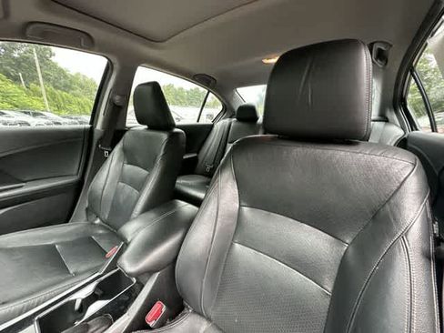 Used 2017 Honda Accord EX-L image 16