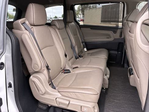 Used 2024 Honda Odyssey Elite image 22