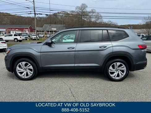 Used 2023 Volkswagen Atlas SE w/ Panoramic Sunroof Package AWD/4WD image 8