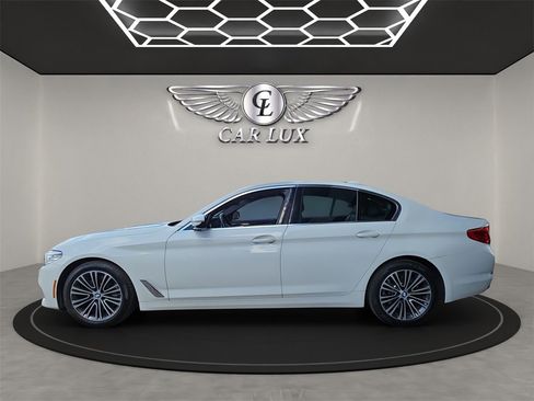 Used 2019 BMW 530i w/ Convenience Package image 3
