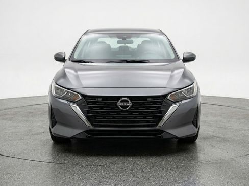 Used 2025 Nissan Sentra S image 2