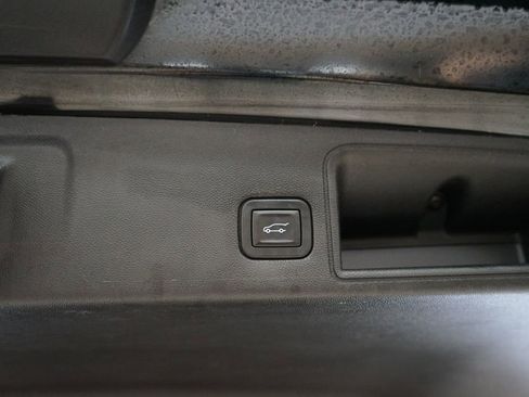 Used 2019 GMC Terrain SLE w/ Driver Convenience Package AWD/4WD image 49