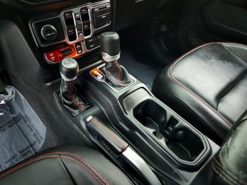 Used 2020 Jeep Gladiator Rubicon AWD/4WD image 21