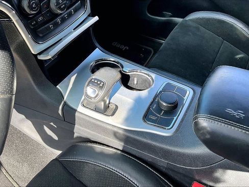 Used 2014 Jeep Grand Cherokee SRT w/ Trailer Tow Group IV AWD/4WD image 16