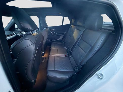 Used 2025 BMW X2 xDrive28i AWD/4WD image 29