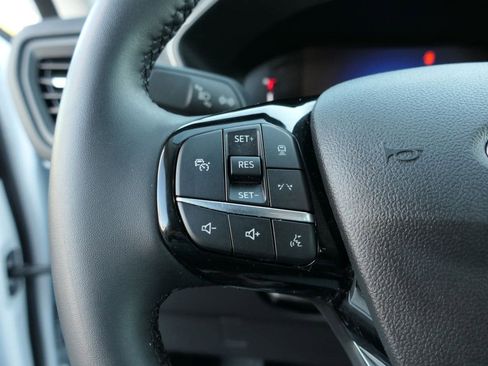 Used 2023 Ford Escape SE image 16