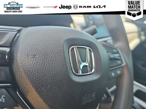 Used 2018 Honda Accord EX image 14