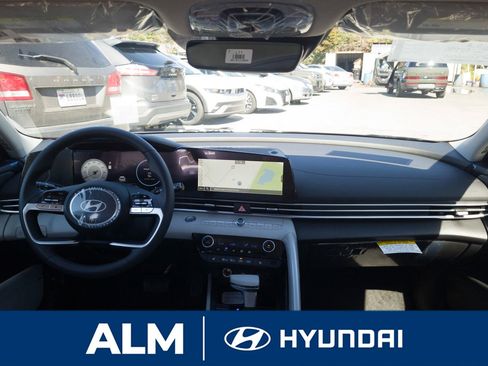 New 2026 Hyundai Elantra Limited image 18