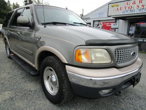 Used 1999 Ford Expedition XLT image 36