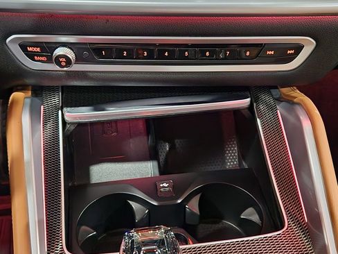 Used 2023 BMW X6 xDrive40i w/ Executive Package image 38