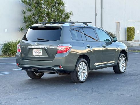 Used 2009 Toyota Highlander Limited AWD/4WD image 4
