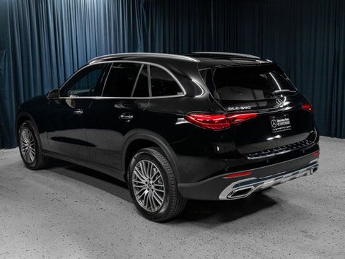 New 2026 Mercedes-Benz GLC 300 image 9