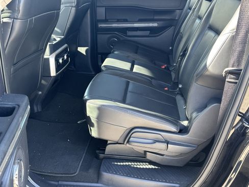 Used 2024 Ford Expedition Max XLT image 21