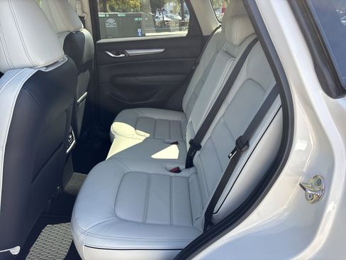 New 2025 MAZDA CX-5 AWD 2.5 S w/ Preferred Package image 16