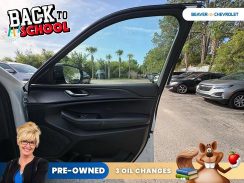 Used 2025 Jeep Grand Cherokee Altitude AWD/4WD image 29