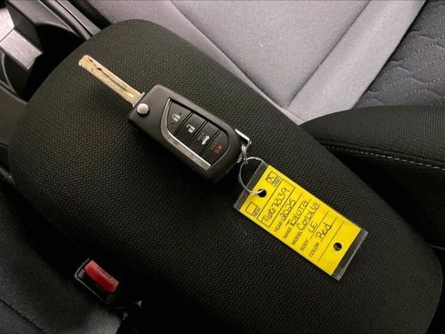 Certified 2025 Toyota Corolla LE image 12