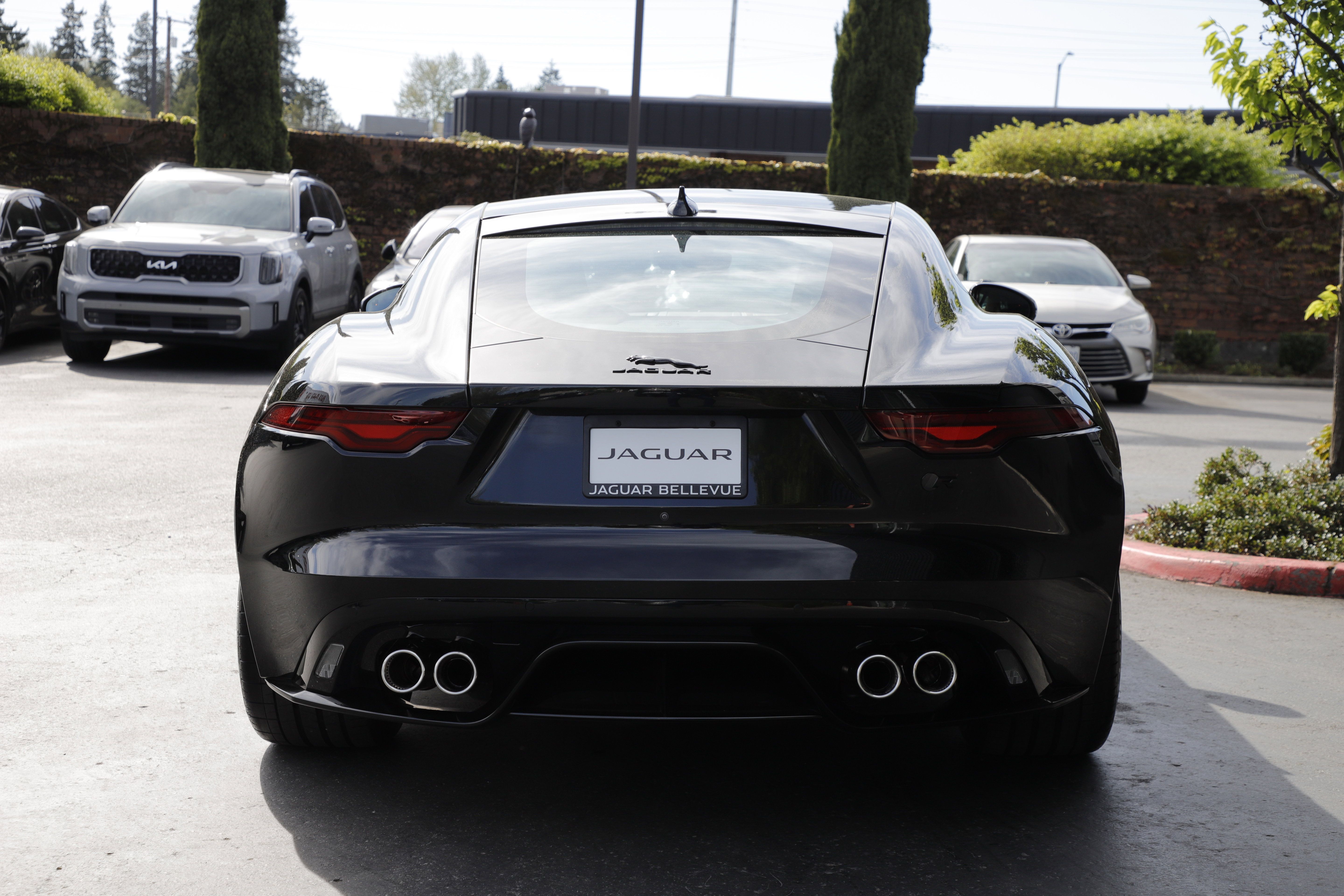 New 2024 Jaguar F-TYPE R AWD/4WD image 7