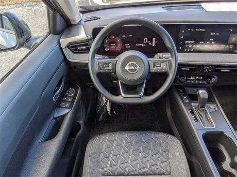 New 2026 Nissan Kicks SV w/ Illumination Package image 17