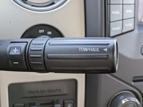 Used 2014 Ford F150 XLT w/ Equipment Group 302A Luxury RWD image 26