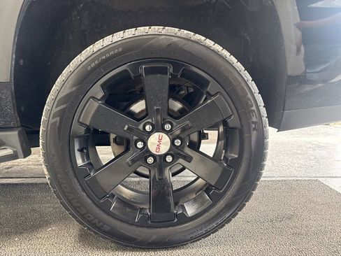 Used 2016 GMC Yukon SLE image 8