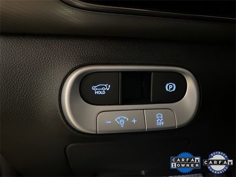 Used 2024 Genesis GV60 RWD image 29