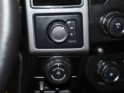 Used 2019 Ford F150 XLT w/ Equipment Group 301A Mid image 20