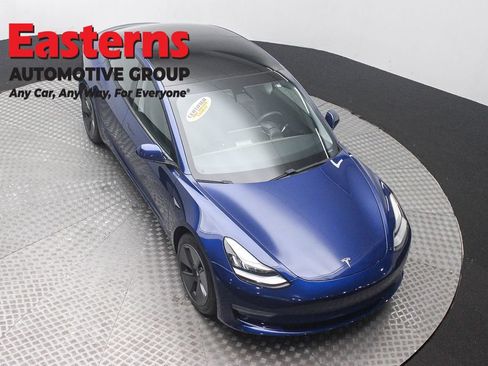 Used 2021 Tesla Model 3 AWD/4WD image 3