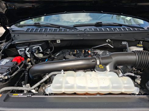 Used 2024 Ford Expedition Max XLT RWD image 19