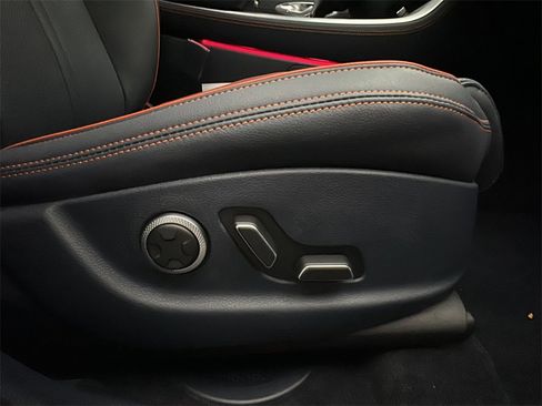 New 2026 Genesis GV70 3.5T Sport Advanced image 16