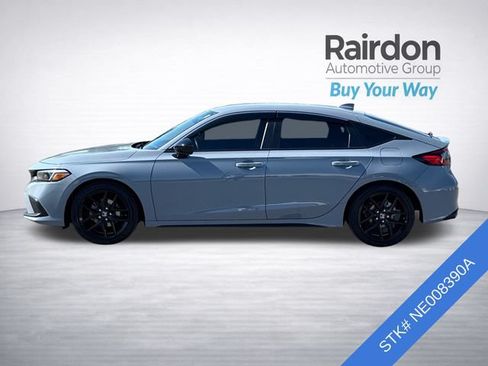 Used 2022 Honda Civic Sport image 4