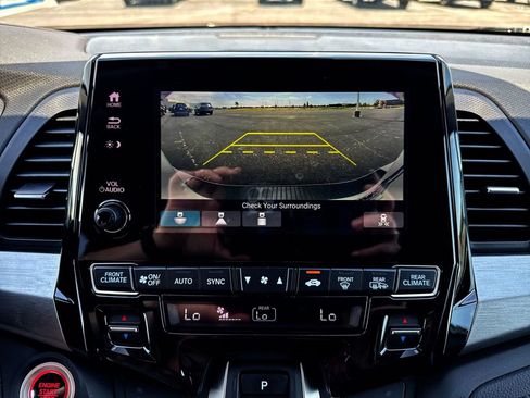 Used 2023 Honda Odyssey EX-L image 17