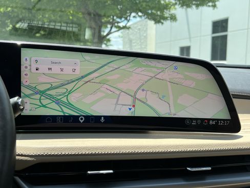 Used 2025 Cadillac XT4 Premium Luxury FWD image 24