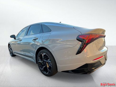 Used 2025 Kia K5 GT-Line w/ GT-Line Premium Package FWD image 3