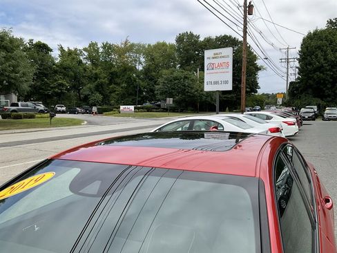 Used 2019 Volvo S60 T6 R-Design AWD/4WD image 9