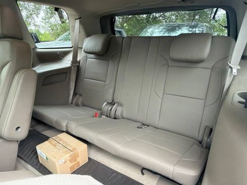 Used 2015 Chevrolet Tahoe LTZ AWD/4WD image 17