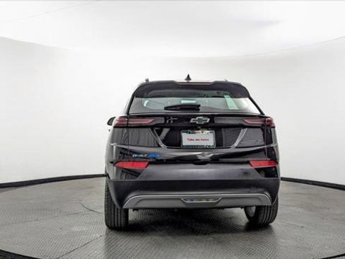 Used 2023 Chevrolet Bolt EUV LT FWD image 7