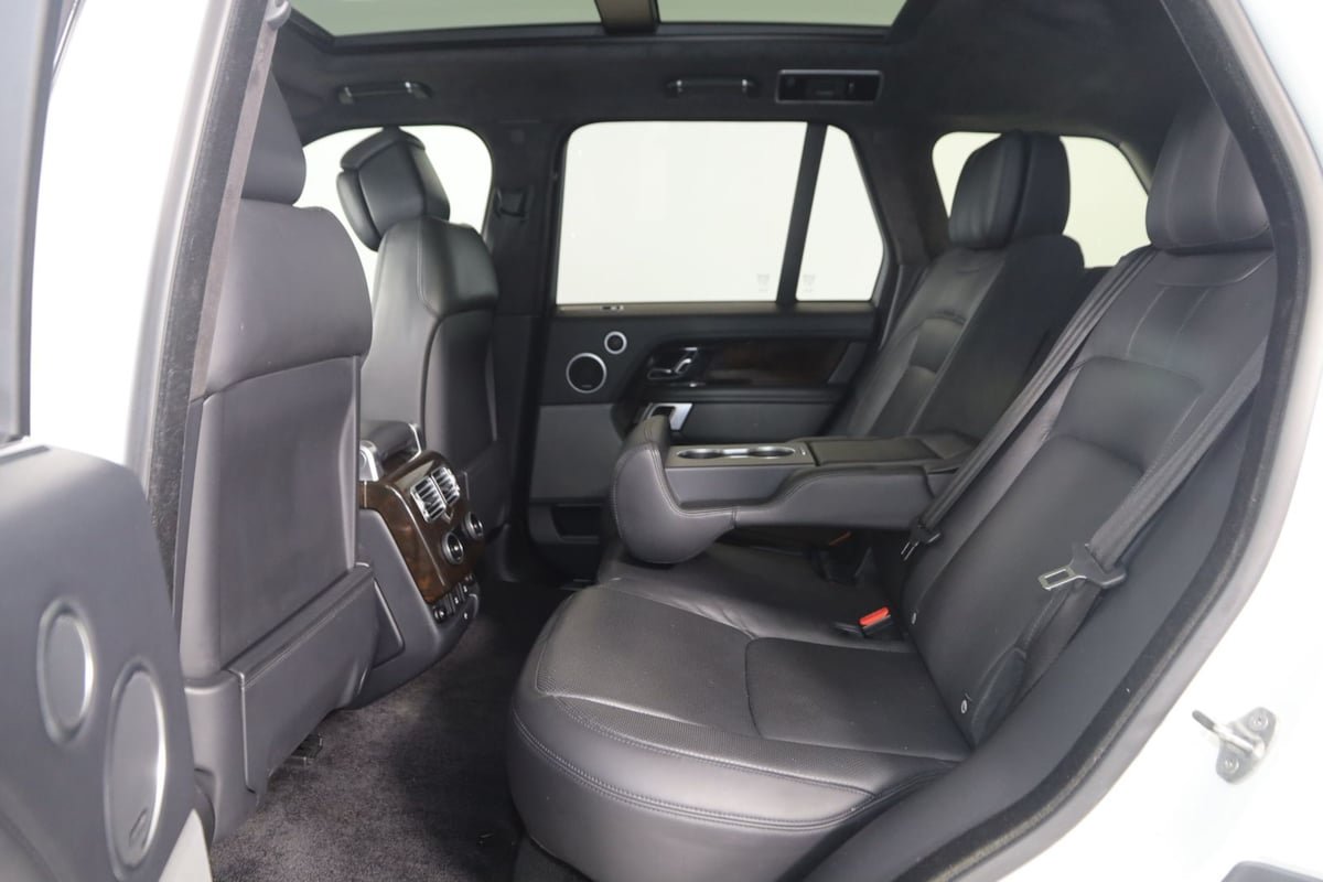 Used 2018 Land Rover Range Rover Supercharged AWD/4WD image 44