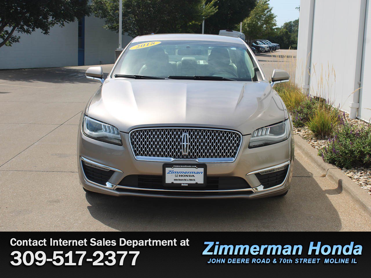 Used 2018 Lincoln MKZ Reserve FWD image 4