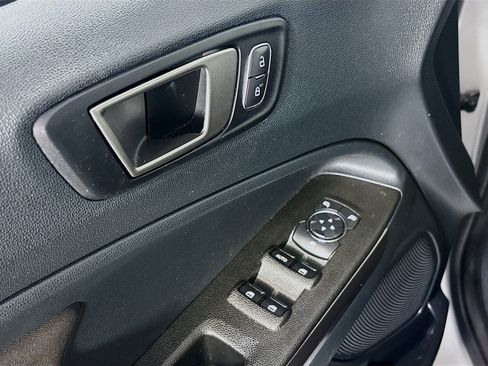 Used 2020 Ford EcoSport SE FWD image 17