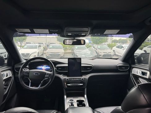 Used 2020 Ford Explorer ST w/ Premium Technology Package AWD/4WD image 17