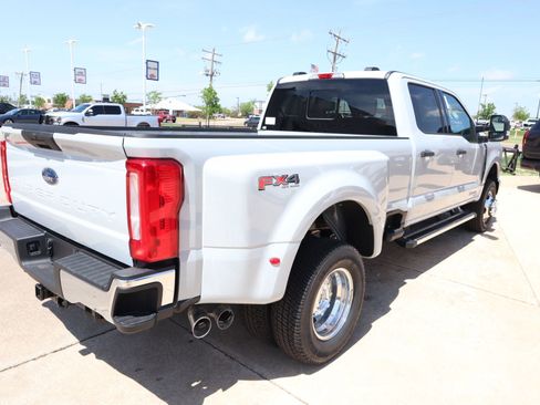 New 2026 Ford F350 XLT AWD/4WD image 18