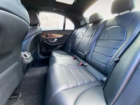 Used 2018 Mercedes-Benz C 300 4MATIC Sedan image 13
