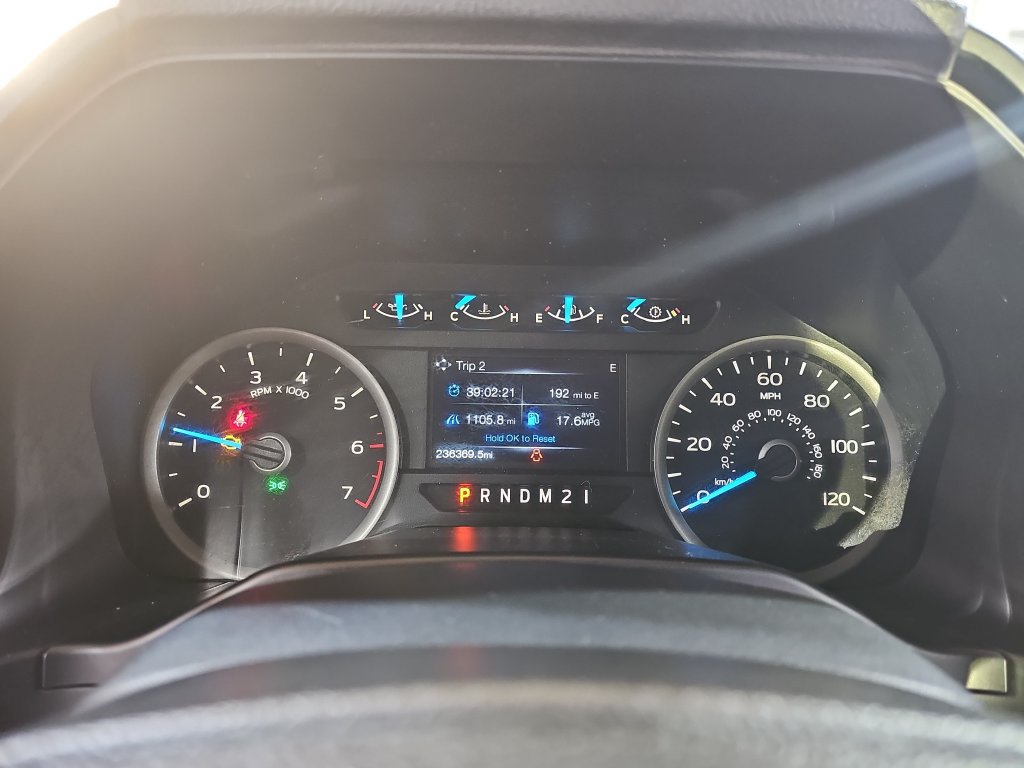 Used 2016 Ford F150 XLT w/ Equipment Group 302A Luxury AWD/4WD image 25