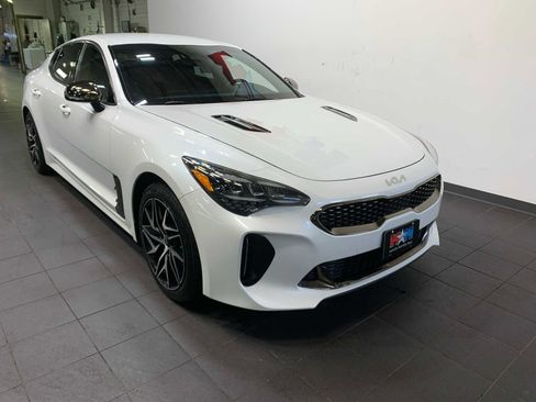 Used 2023 Kia Stinger GT-Line image 2