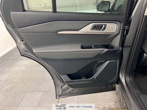 New 2026 Ford Explorer Active image 26