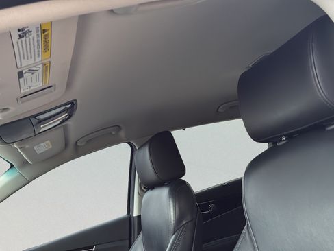 Used 2018 Kia Sorento EX FWD image 24