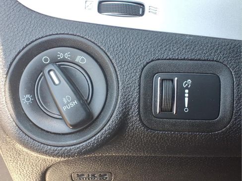 Used 2016 Dodge Journey SXT w/ Premium Group FWD image 22