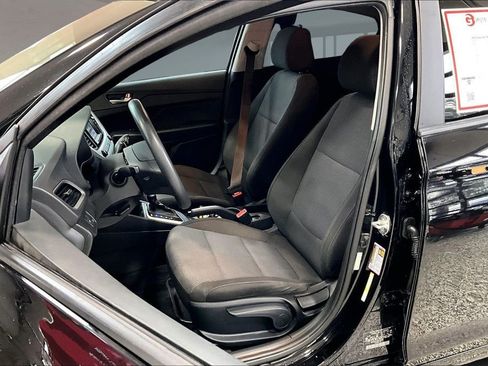 Used 2021 Hyundai Accent SE image 26