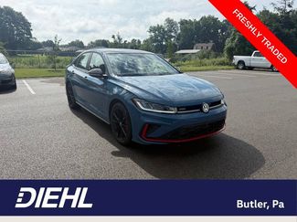 Used 2025 Volkswagen Jetta GLI Autobahn FWD video 1
