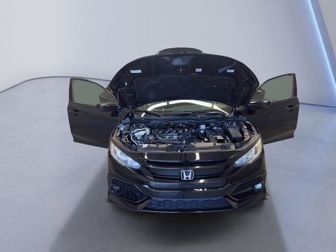 Used 2019 Honda Civic Sport image 8